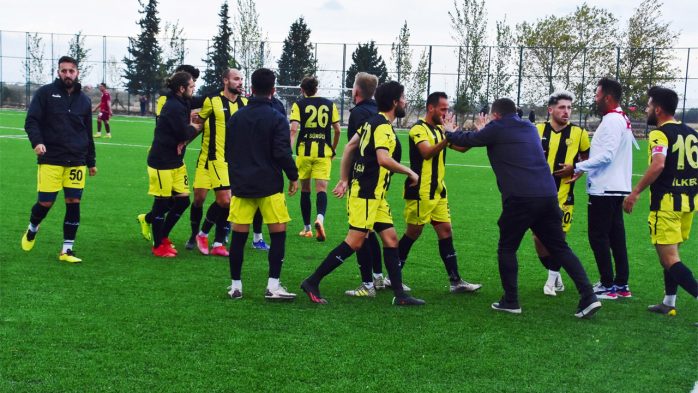 Aliağaspor FK, Manisa’dan 3 Puanla Döndü (8)