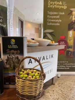 AYVALIK MUTFAĞI GASTROMASA GASTRONOMİ KONFERANSI’NDA (7)