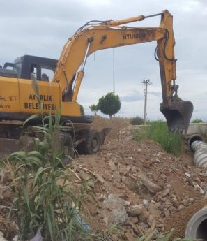 AYVALIK’TA KIŞ HAZIRLIKLARI TAMAMLANDI, EKİPLER OLUŞABİLECEK OLUMSUZLUKLARA KARŞI TEYAKKUZDA (5)