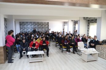 BELEDİYE SIFIR ATIK EĞİTİMLERİ DEVAM EDİYOR (10)
