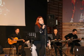 IMG_3472-345x230 EDREMİT’TE ÖĞRETMENLER GÜNÜ KUTLANDI