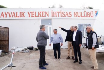 YELKEN-YARISLARI-TURKIYE-SAMPIYONASI-AYVALIKTA-9-345x231 YELKEN YARIŞLARI TÜRKİYE ŞAMPİYONASI AYVALIK’TA