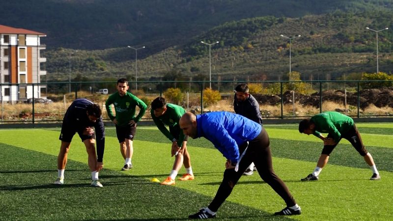 edremitspor-antrenman-8 Edro, Seri Yakalamak İstiyor