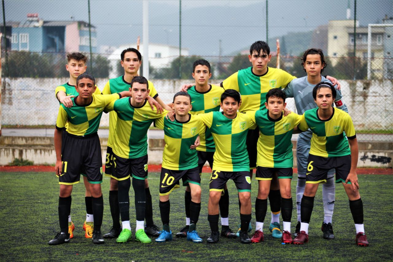 edremitspor-u14-3 EDROLU GENÇLER ŞAMPİYONA YOLUNDA