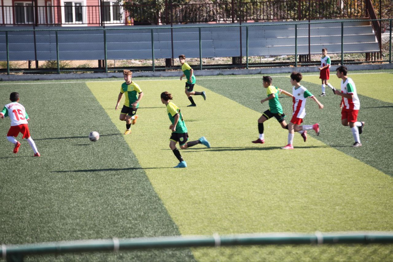 edremitspor-u14-6 EDROLU GENÇLER ŞAMPİYONA YOLUNDA