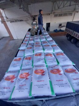 43-259x345 HAVRAN DEPREM BÖLGESİNE HER GÜN YARDIM GÖNDERDİ