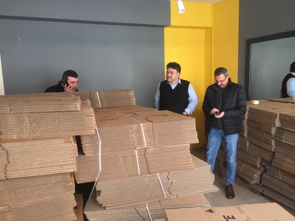 46 HAVRAN DEPREM BÖLGESİNE HER GÜN YARDIM GÖNDERDİ