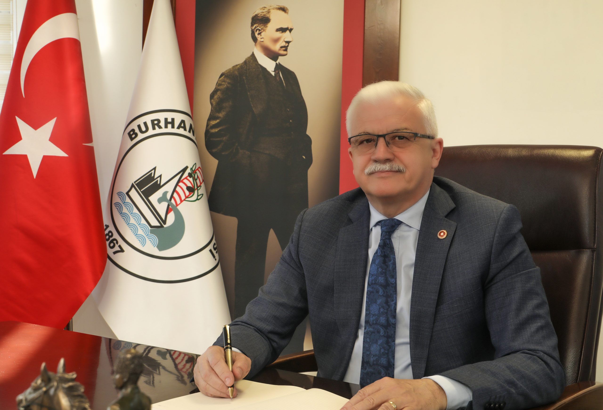 BASKAN-MAKAM-1-scaled BURHANİYE TEK YÜREK OLDU