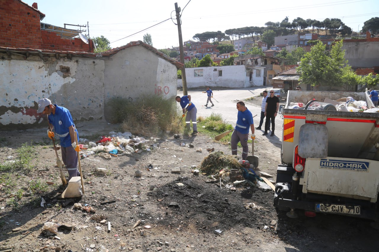 temizlik-isleri-2 İBRAHİMCE’DE SOKAKLAR PIRIL PIRIL