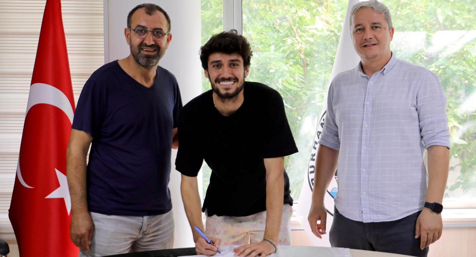 burhaniye-belediyespor-2 BURHANİYE BELEDİYESPOR İÇ TRANSFER HAREKATI