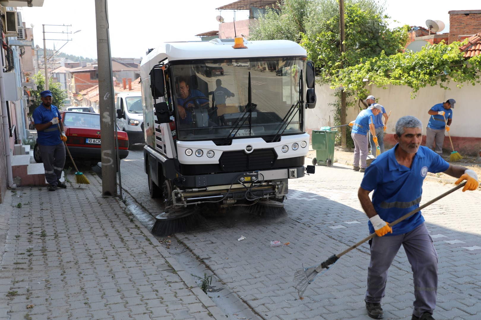 temizlik-9 PIRIL PIRIL EDREMİT İÇİN