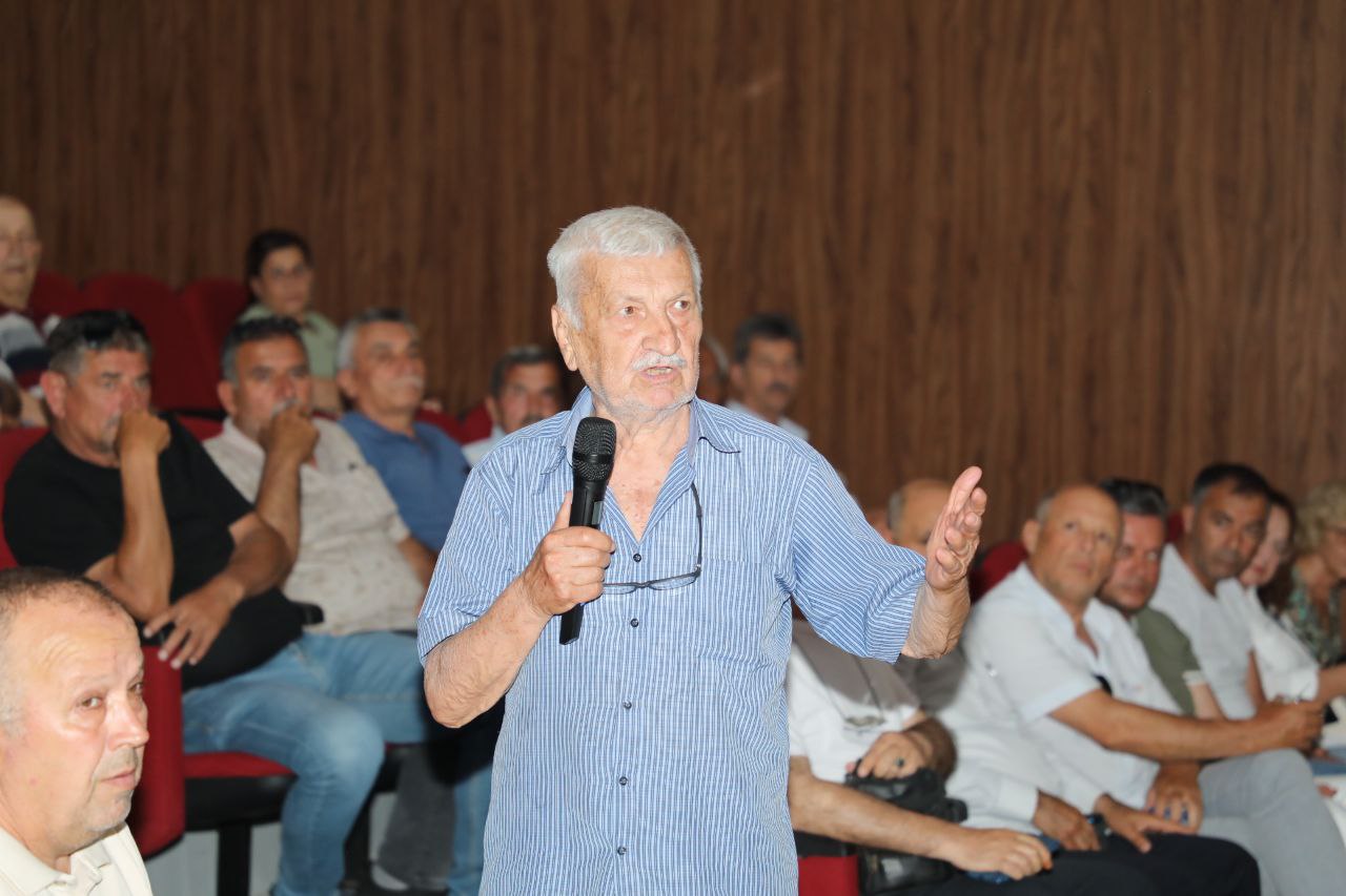 toplanti-13 EDREMİT İL OLMAK İSTİYOR