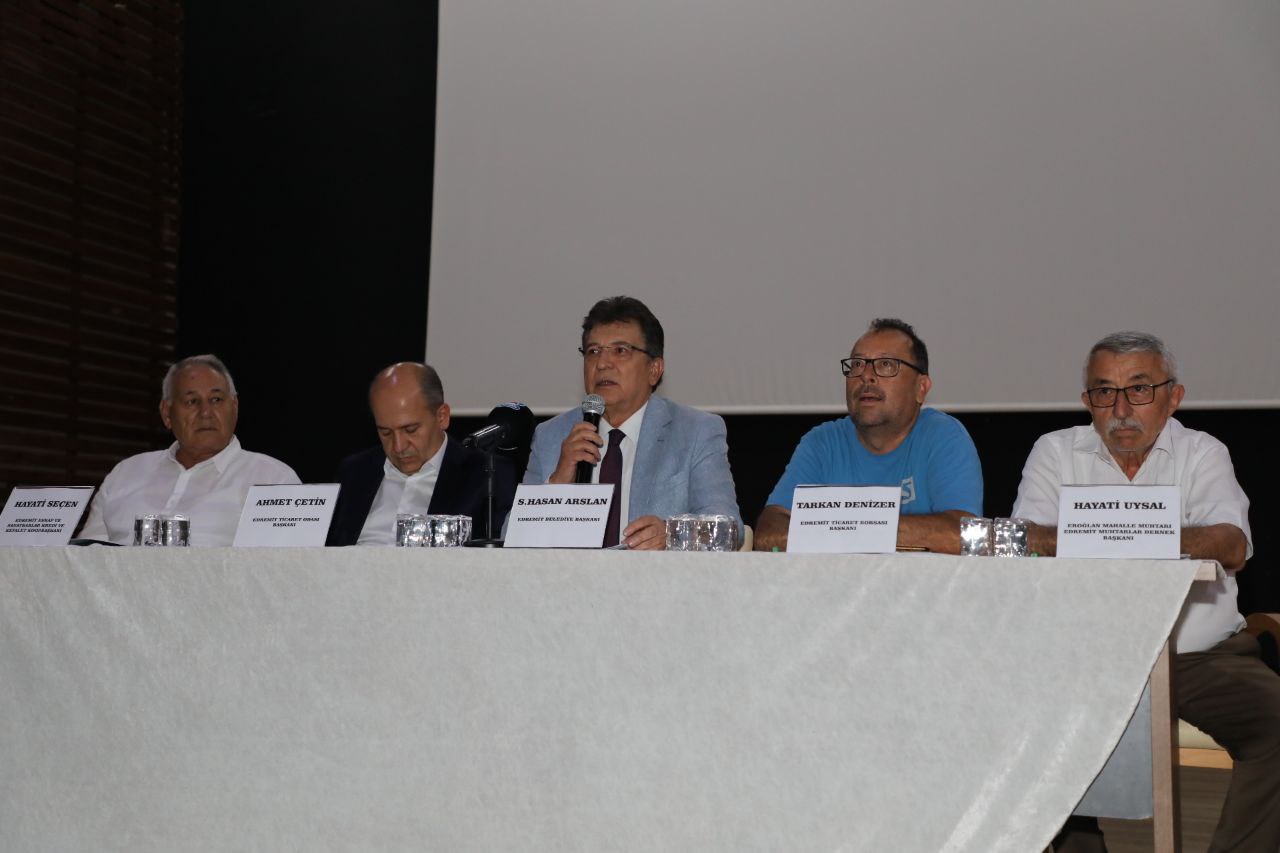 toplanti-3 EDREMİT İL OLMAK İSTİYOR