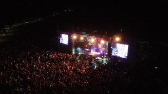 Koray-Avci-2-345x194 Koray Avcı Şarkılarıyla Havran Konserinde Coşturdu