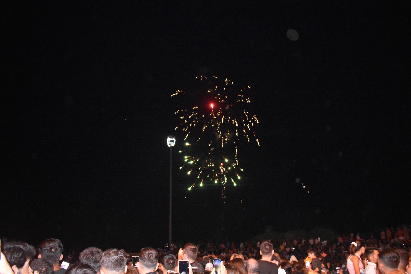 Koray-Avci-6 Koray Avcı Şarkılarıyla Havran Konserinde Coşturdu