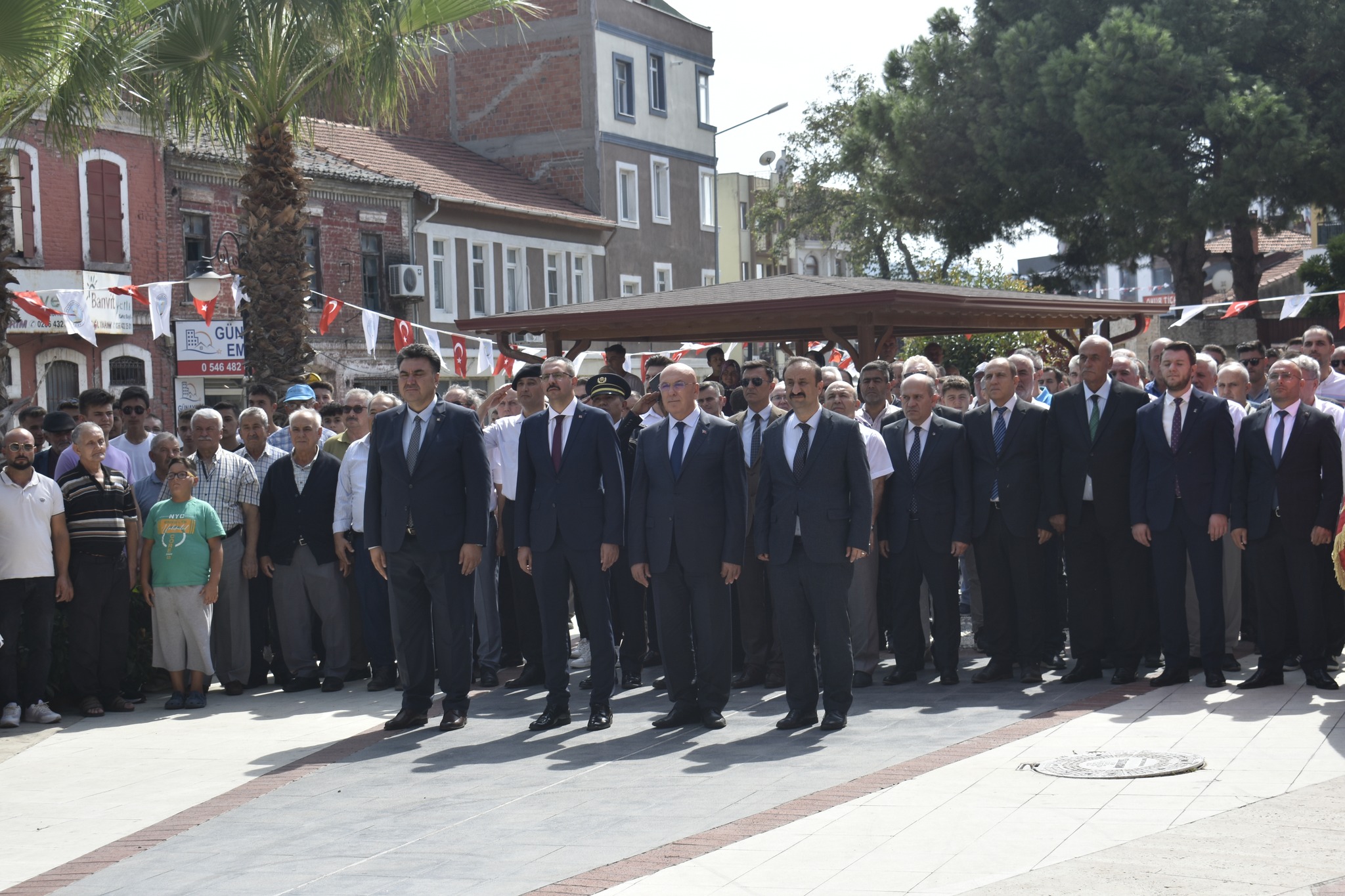 kurtulus-1 Havran'ın Efelerine de Zeybek Fena Yakıştı Yani