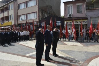 kurtulus-12-345x230 Havran'ın Efelerine de Zeybek Fena Yakıştı Yani