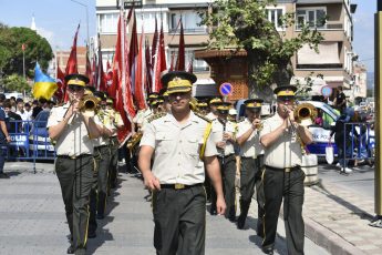 kurtulus-17-345x230 Havran'ın Efelerine de Zeybek Fena Yakıştı Yani