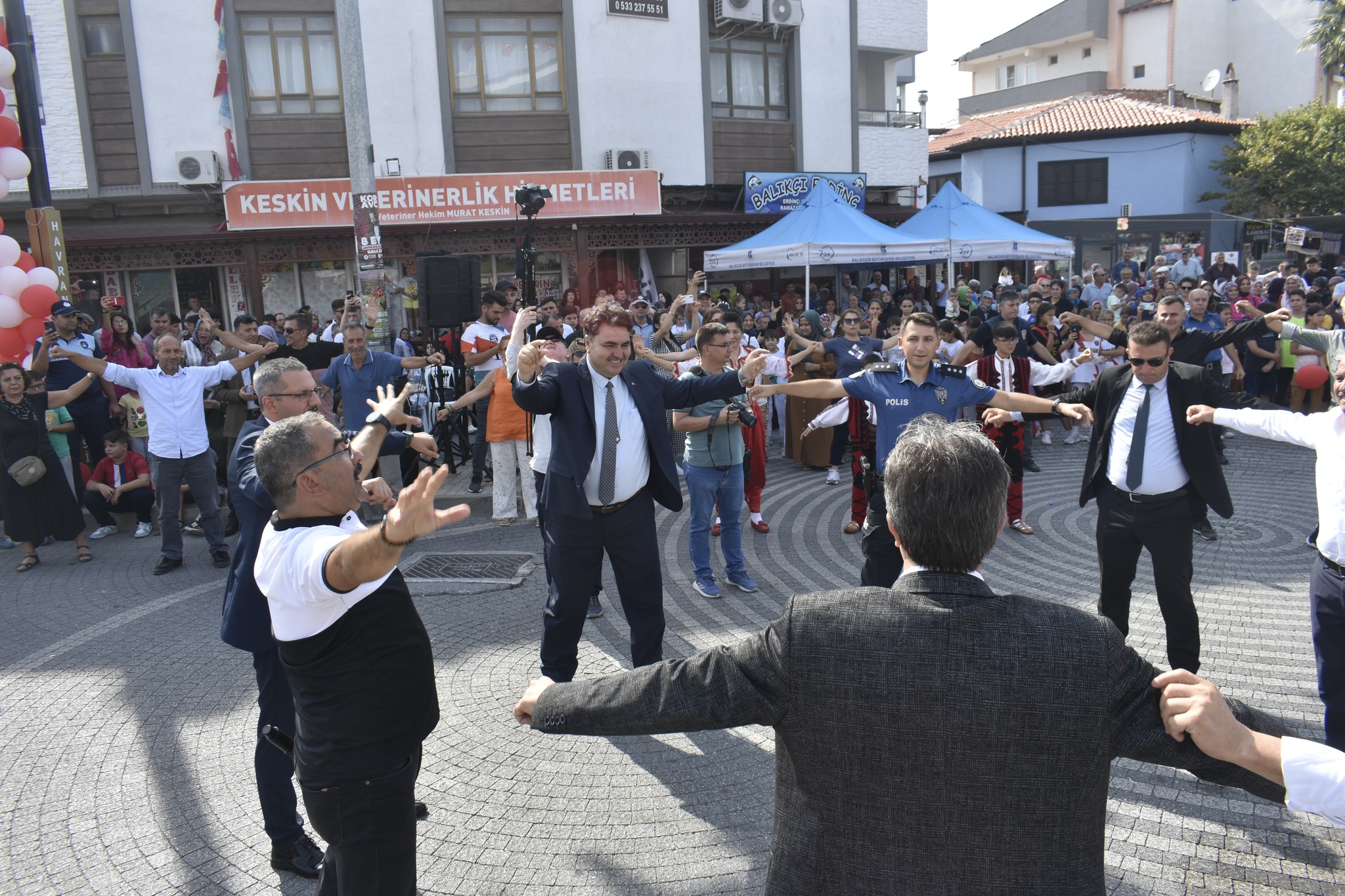 kurtulus-20 Havran'ın Efelerine de Zeybek Fena Yakıştı Yani