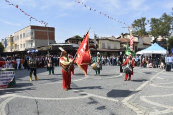 kurtulus-21-345x230 Havran'ın Efelerine de Zeybek Fena Yakıştı Yani