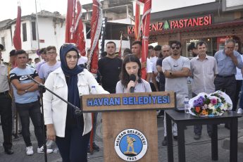 kurtulus-43-345x230 Havran'ın Efelerine de Zeybek Fena Yakıştı Yani