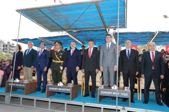 02-345x230 Edremit’te Cumhuriyet’in 100. Yılı coşkuyla kutlandı