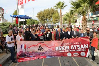 Bekir-Aysann-345x230 Edremit’te Cumhuriyet’in 100. Yılı coşkuyla kutlandı