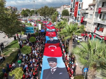 photo_2023-10-29_13-32-41-345x258 Edremit’te Cumhuriyet’in 100. Yılı coşkuyla kutlandı