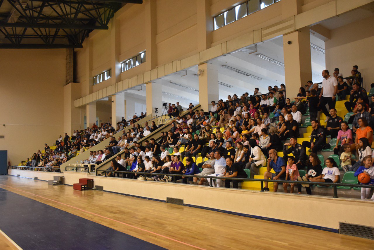 photo_5861554143771082584_y Gürespor kayıpsız yoluna devam ediyor