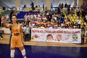 photo_5861840527895412511_y-345x230 Gürespor kayıpsız yoluna devam ediyor