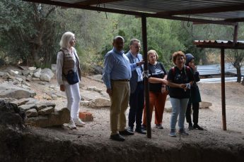 WhatsApp-Image-2023-11-04-at-18.54.17-1-345x230 VALİ USTAOĞLU, ANTANDROS ANTİK KENTİ KAZI ALANINI ZİYARET ETTİ