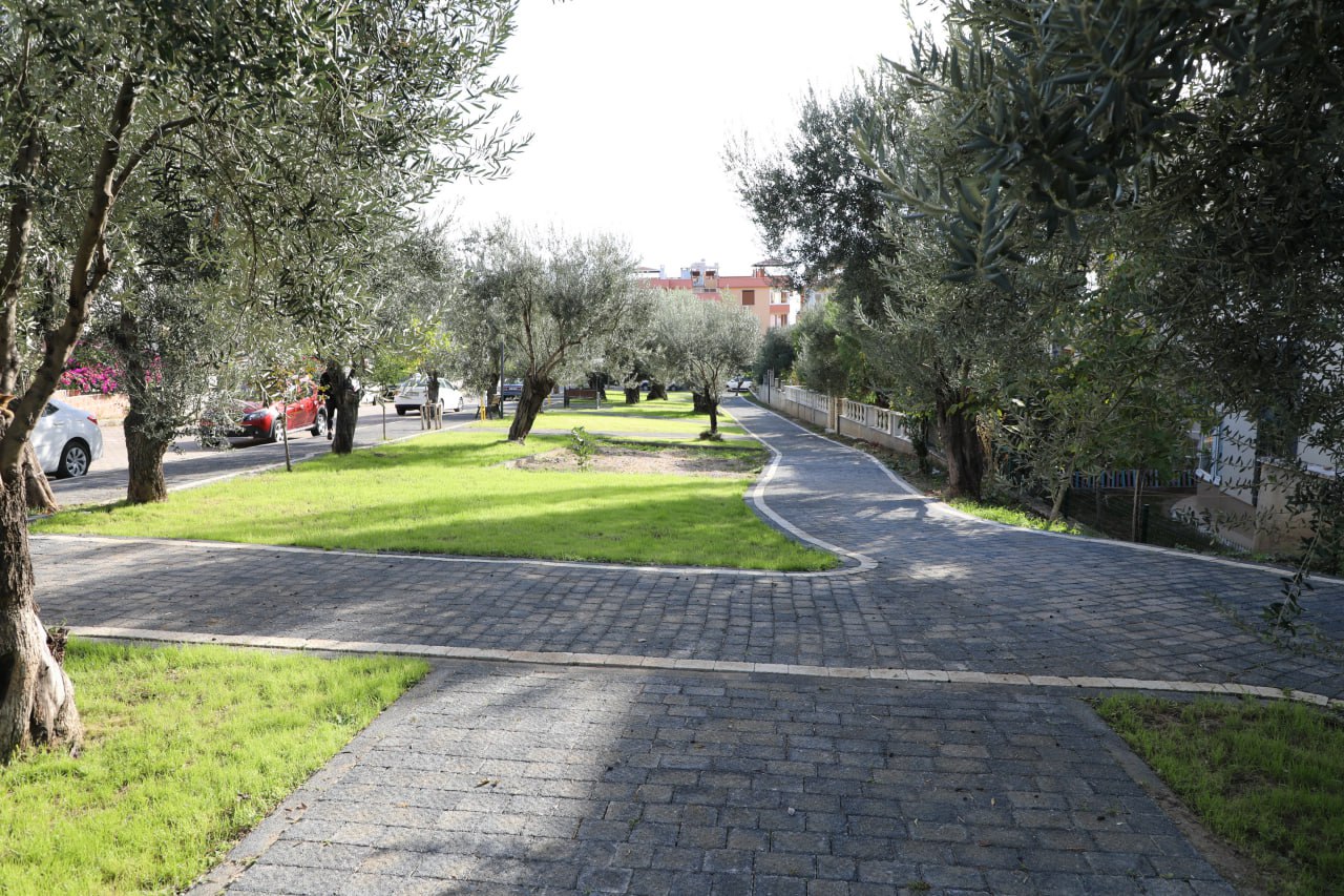 park-duzenlemesi-9 EDREMİT’TE PARK VE YEŞİL ALANLAR ARTIYOR