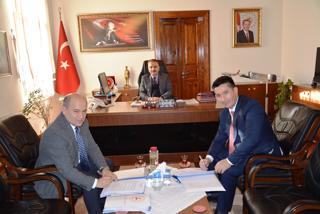 DSC_0852 YAYLA AGRO GIDA’DAN EDREMİT’TE DEV YATIRIM