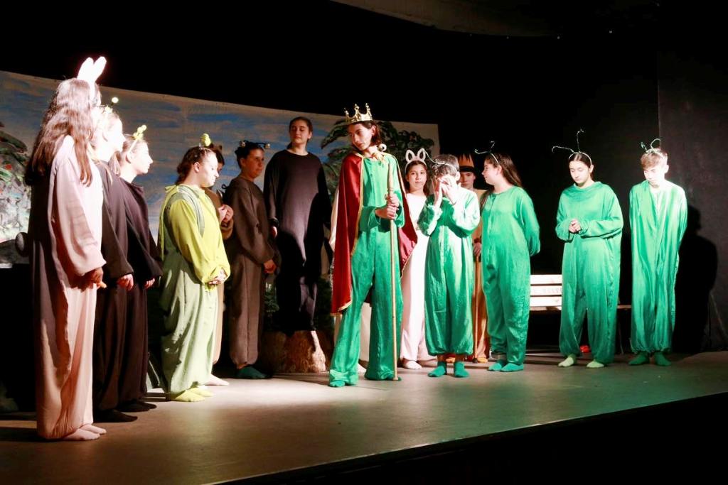 2 BBKT ÇOCUKLARA TİYATROYU SEVDİRECEK