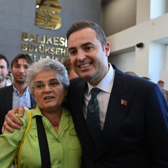 donusum_kongresinden_yeni_bir_balikesir_vizyonu_dogacak_18-345x345 Dönüşüm Kongresi’nden yeni bir Balıkesir vizyonu doğacak