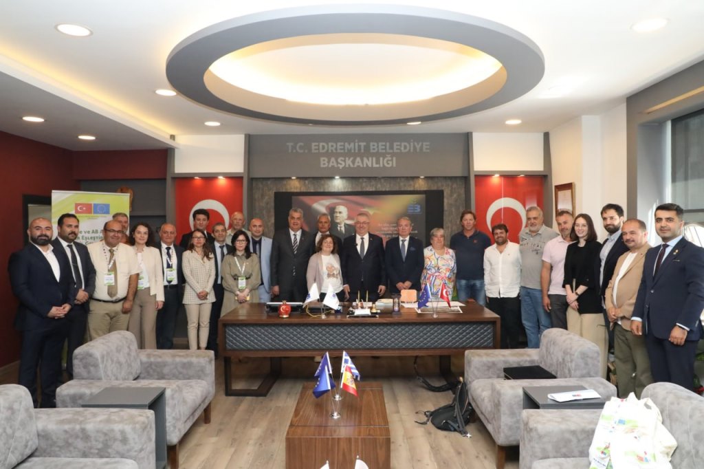 photo_2024-05-28_15-19-30-1 Zeytin üreticiliğinde uluslararası güç birliği