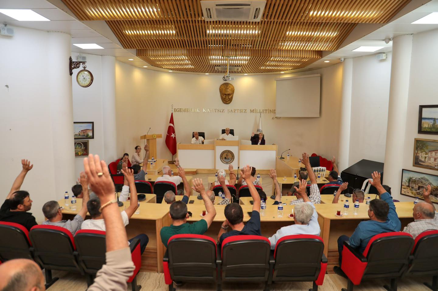 BURHANİYE KENT KONSEYİ’NİN MUHTARLAR TOPLANTISI YAPILDI