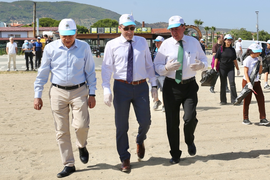 2-5 BURHANİYE'DE DÜNYA ÇEVRE GÜNÜ FARKINDALIĞI