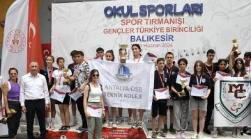 Okul Sporları Türkiye Gençler A-B Spor Tırmanışı Şampiyonası Balıkesir’de Gerçekleşti