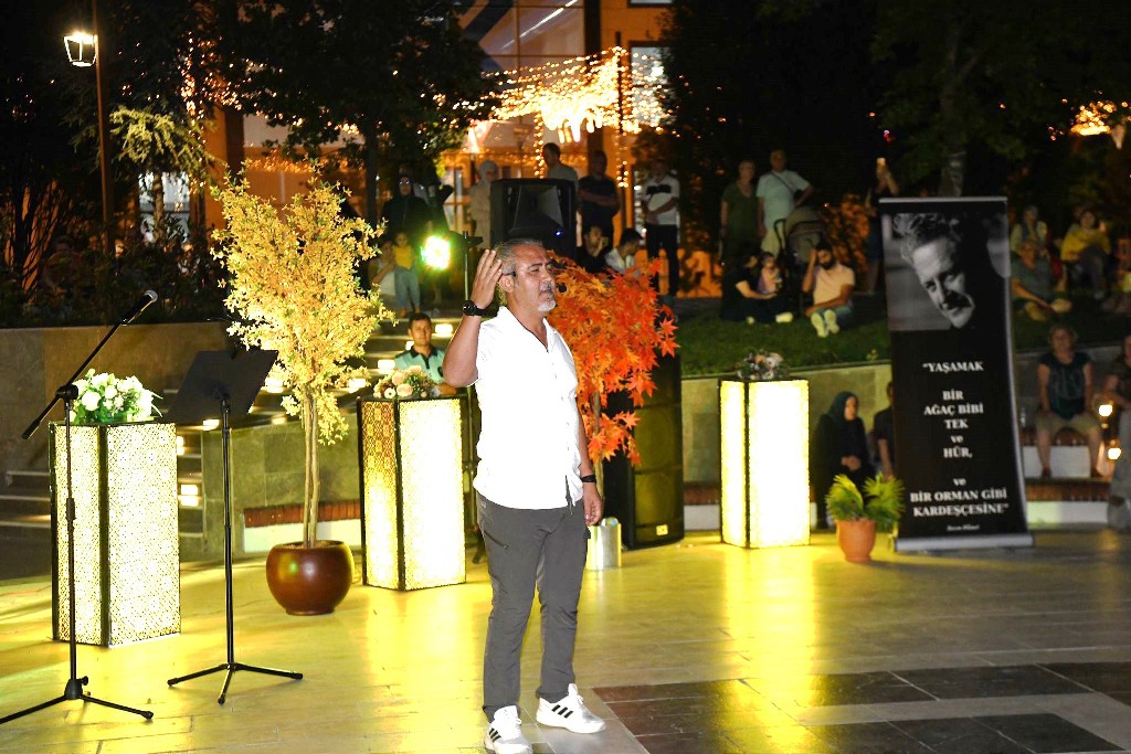 HABER-10 Büyük ustayı eserleriyle andık