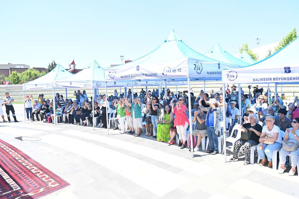 buyuksehirden_nazim_hikmet_anisina_anlamli_program___6 Büyükşehir’den, Nazım Hikmet anısına anlamlı program 