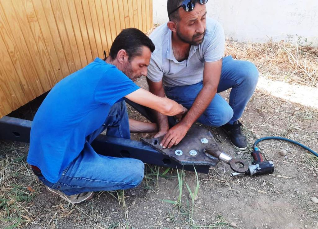 5-4 BURHANİYE BELEDİYESİ'NDEN İMARSIZ YAPILARA MÜDAHELE