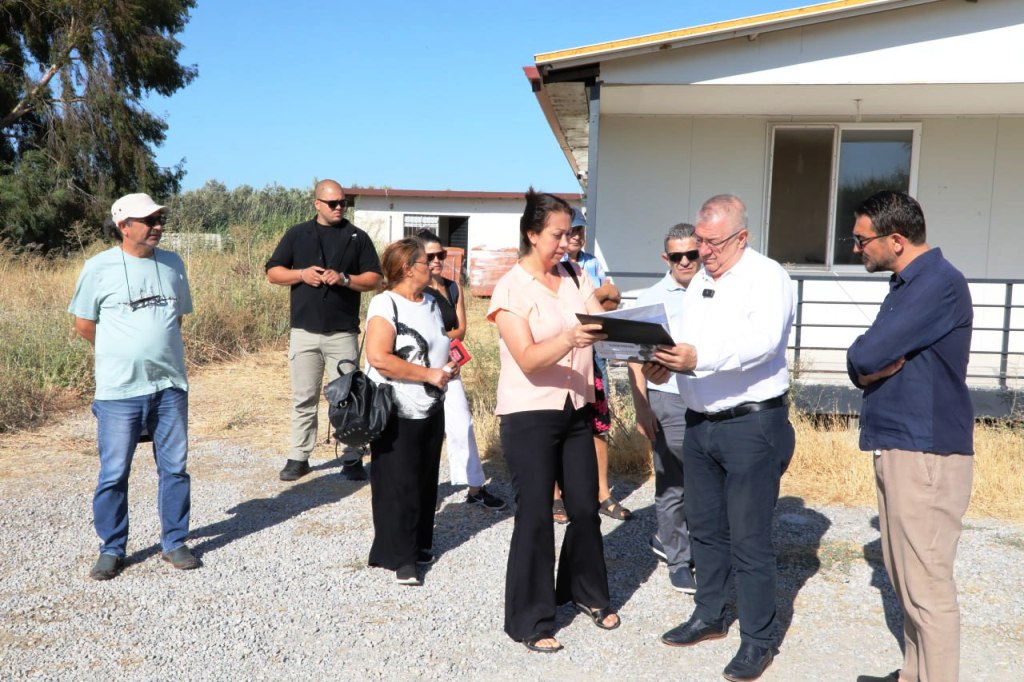 Can-Dostlar-Yuvasina-Kavusuyor-1 Edremit’te Sokak Hayvanları İçin Yeni Bir Yuva