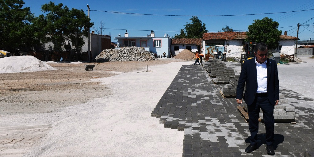 WhatsApp-Image-2024-07-08-at-15.11.51 MAHALLE SAKİNLERİ İSTEDİ BAŞKAN ŞEHİRLİ YAPTI