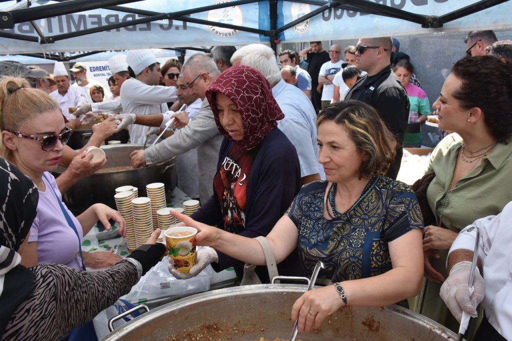 aşure ikramı (4)