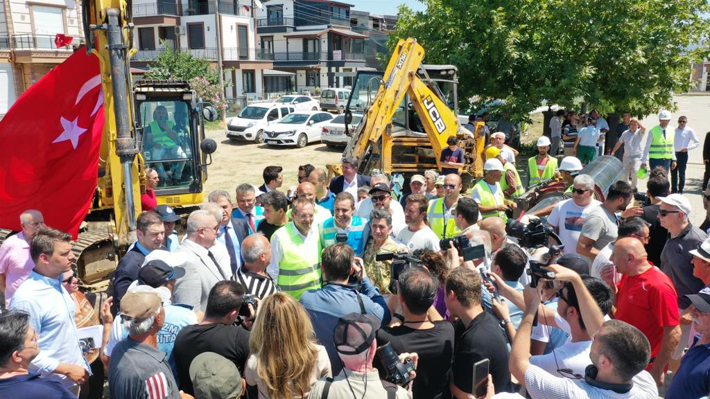 baskan_akin_ayvalikin_su_sorununu_tarihe_gomecek_2 Başkan Akın, Ayvalık’ın su sorununu tarihe gömecek