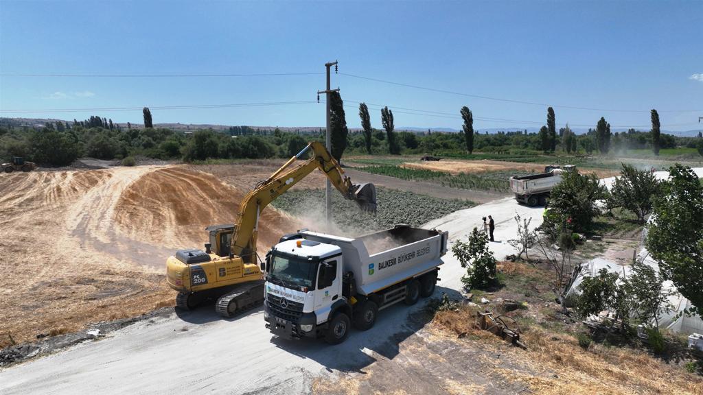 kepsut-osmaniye-kalburcu_2 Büyükşehir, 4 ayda 30 kilometre yol yaptı
