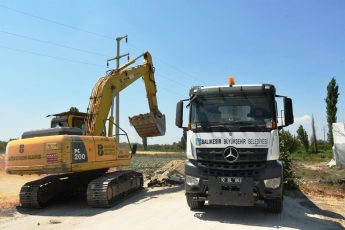 kepsut-osmaniye-kalburcu_8-345x230 Büyükşehir, 4 ayda 30 kilometre yol yaptı