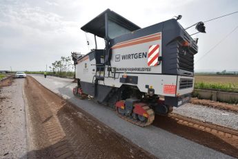 ovakoy_3-345x230 Büyükşehir, 4 ayda 30 kilometre yol yaptı