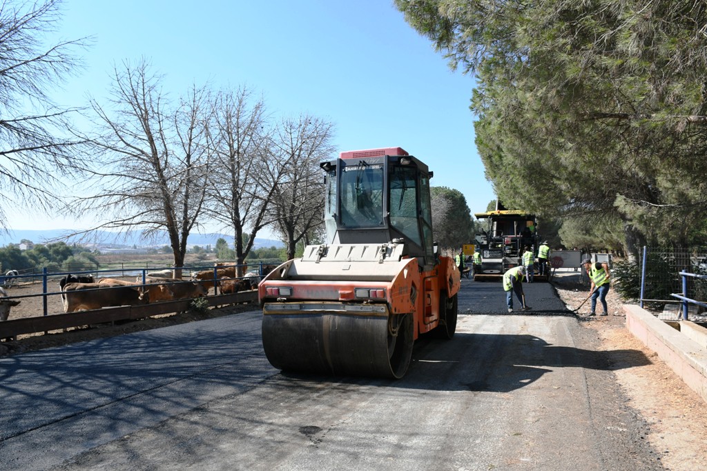 07.08.2024_yillardir_yapilmayan_yolu_baskan_akin_yapti_10 Yıllardır yapılmayan yolu Başkan Akın yaptı